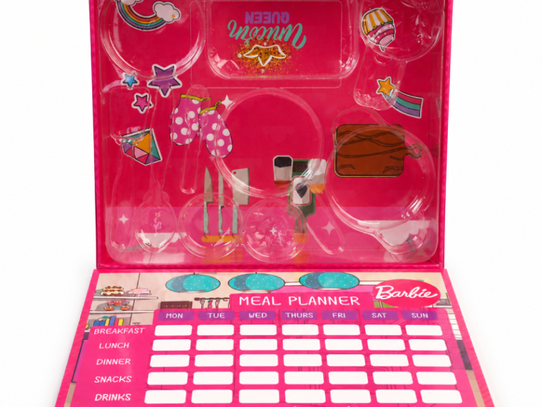 Barbie Kitchen & Dining Set 2
